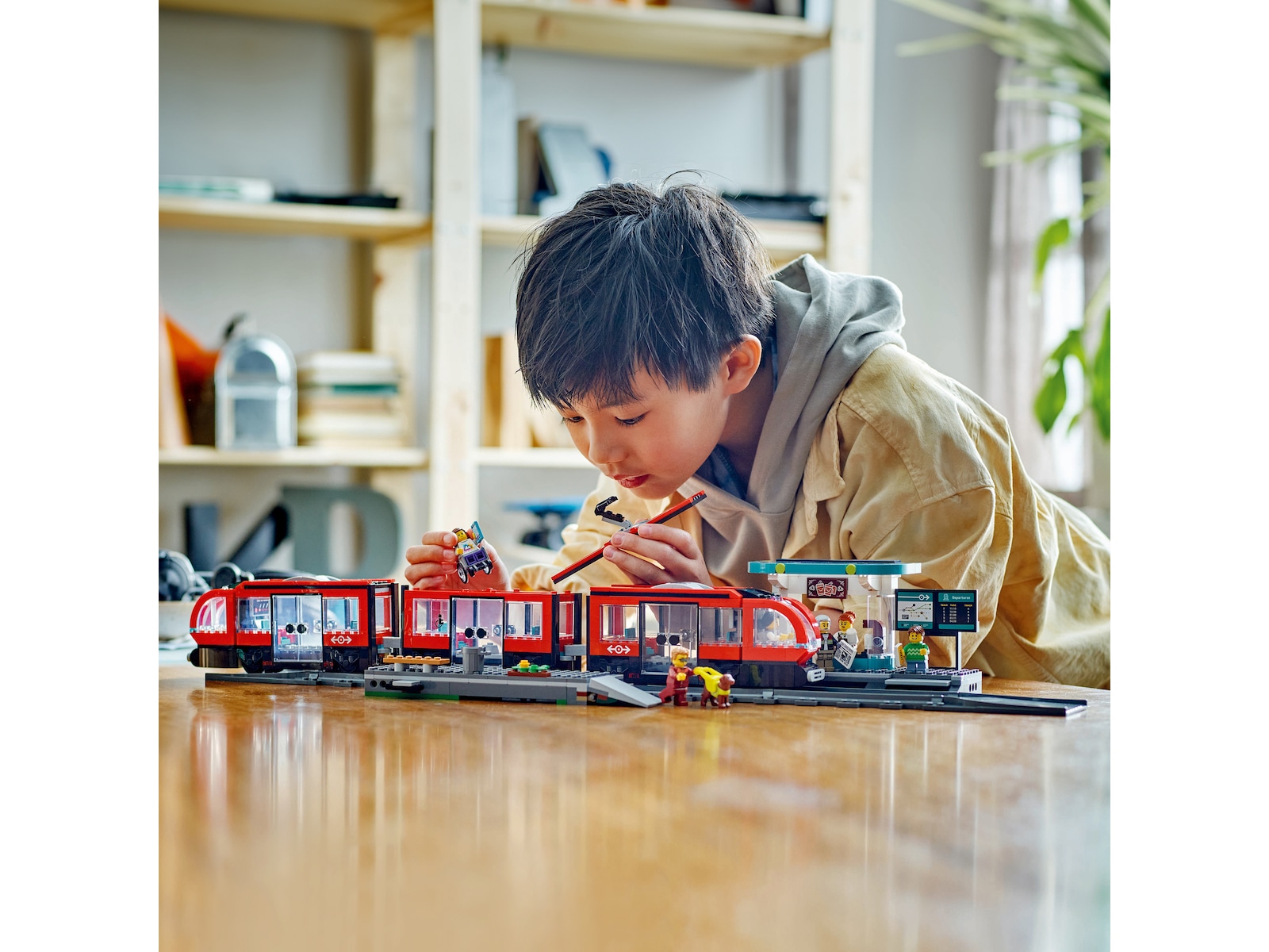 LEGO City spårvagn och station 60423 LEGO