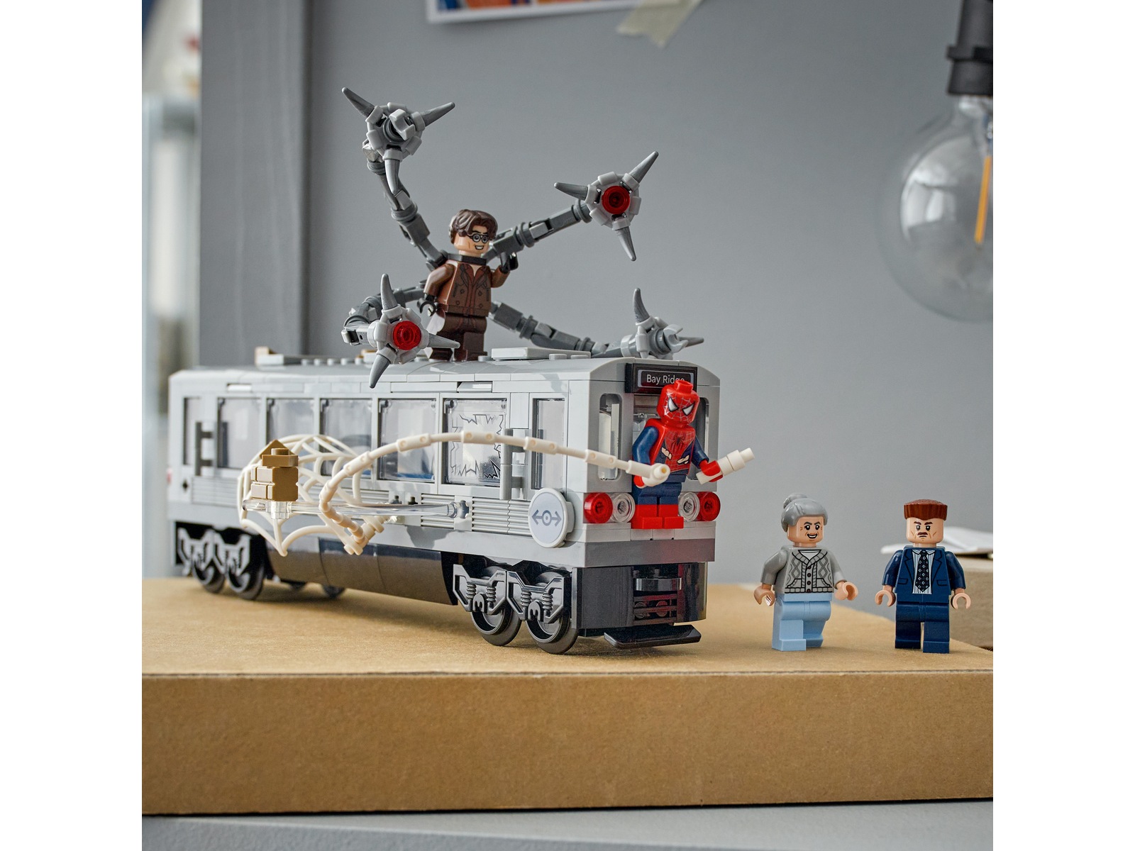 LEGO Super Heroes Spider-Man mot Doc Ock: tunnelbanescenen 76321 LEGO