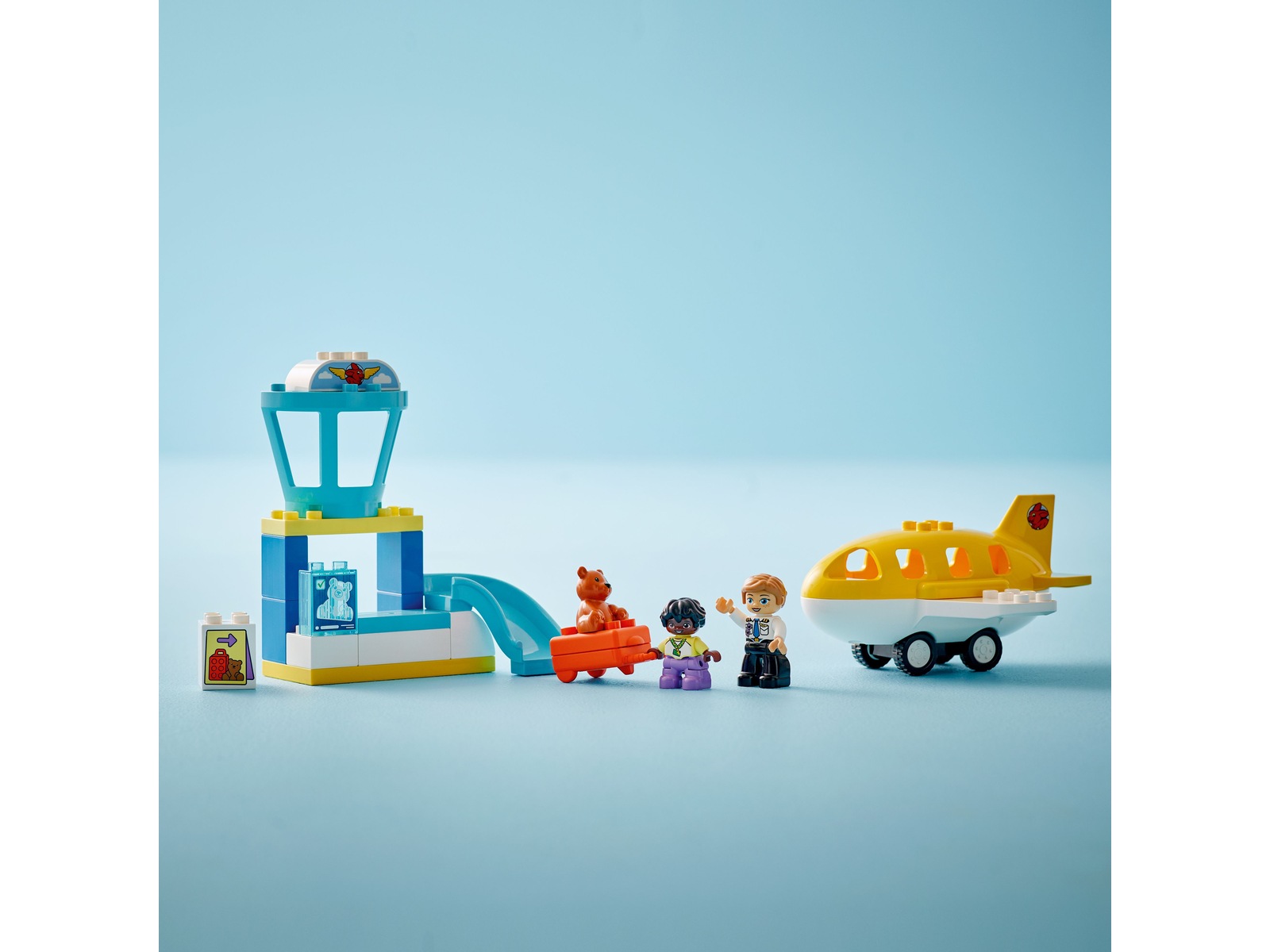 LEGO DUPLO Town första gången på flygplatsen 10443 LEGO