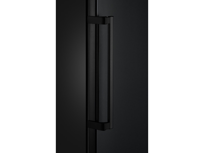 Avant FZR185DI1 frysskåp (svart) Frysskåp