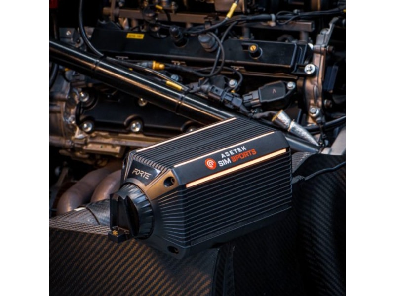 Asetek Forte direct drive-rattbas 18Nm Ratt och pedaler