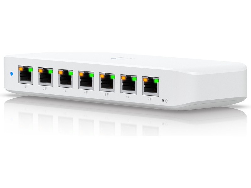 Ubiquiti UniFi Ultra switch 210W Switchar