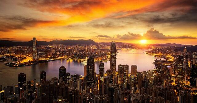 LG OLED Z2 Signature 8K TV LG OLED Z2 Signature 8K TV