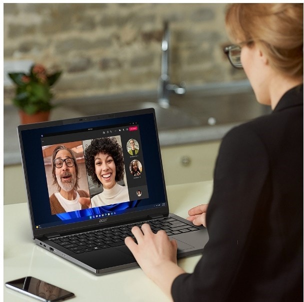 Acer Travelmate P6 TMP614-53 14" laptop