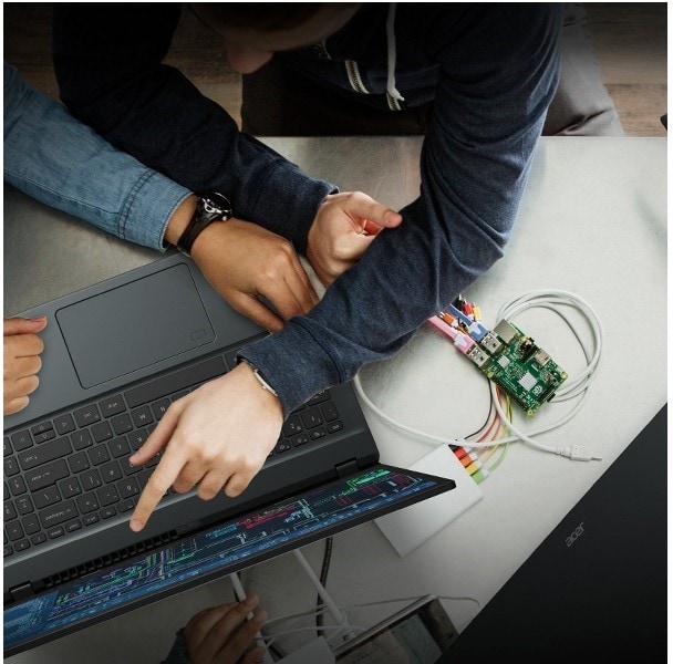 Acer Aspire 7 A715-76G 15,6" laptop