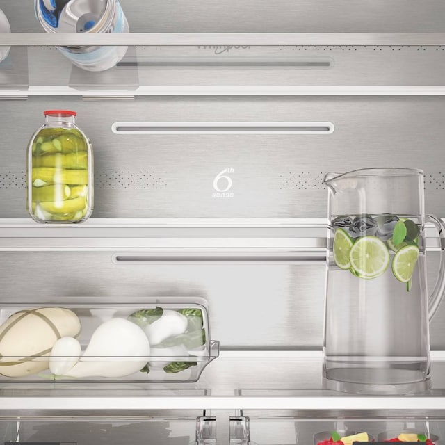 Whirlpool WNF 821 E W